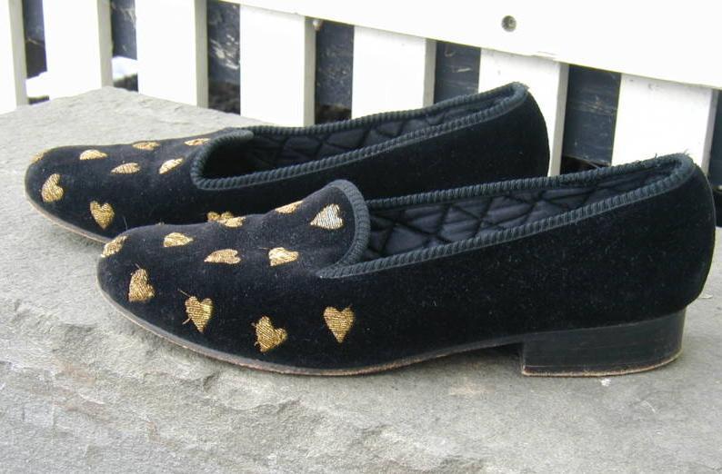 It&rsquo;s On Ebay: Berk velvet slippers