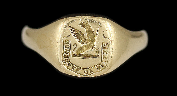 It&rsquo;s On eBay - Edwardian Spufford Family Crest Signet Ring