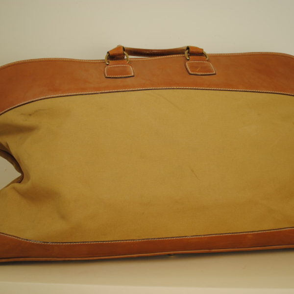 It&rsquo;s On eBay: Alfred Dunhill Overnight Bag
