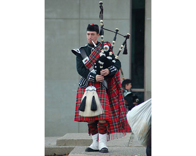 Q and Answer: What&rsquo;s the Difference Between Plaid, Tartan and Madras?