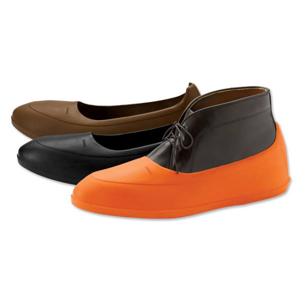 It&rsquo;s On Sale: SWIMS Overshoes