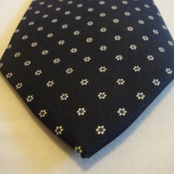 Drake&rsquo;s Flash Auction