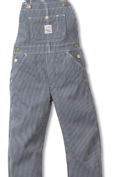 there&rsquo;re too many baby clothes in the world to buy new ones