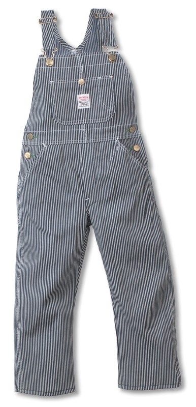 there&rsquo;re too many baby clothes in the world to buy new ones