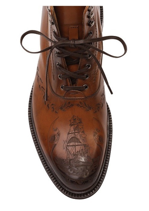 Ahoy - Alexander McQueen