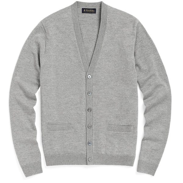 <a href="http://www.brooksbrothers.com/Sweater-Shop/mens-featured-Sweater-Shop,default,sc.html" target="_blank">It&rsquo;s on Sale: Brooks Brothers sweaters</a>