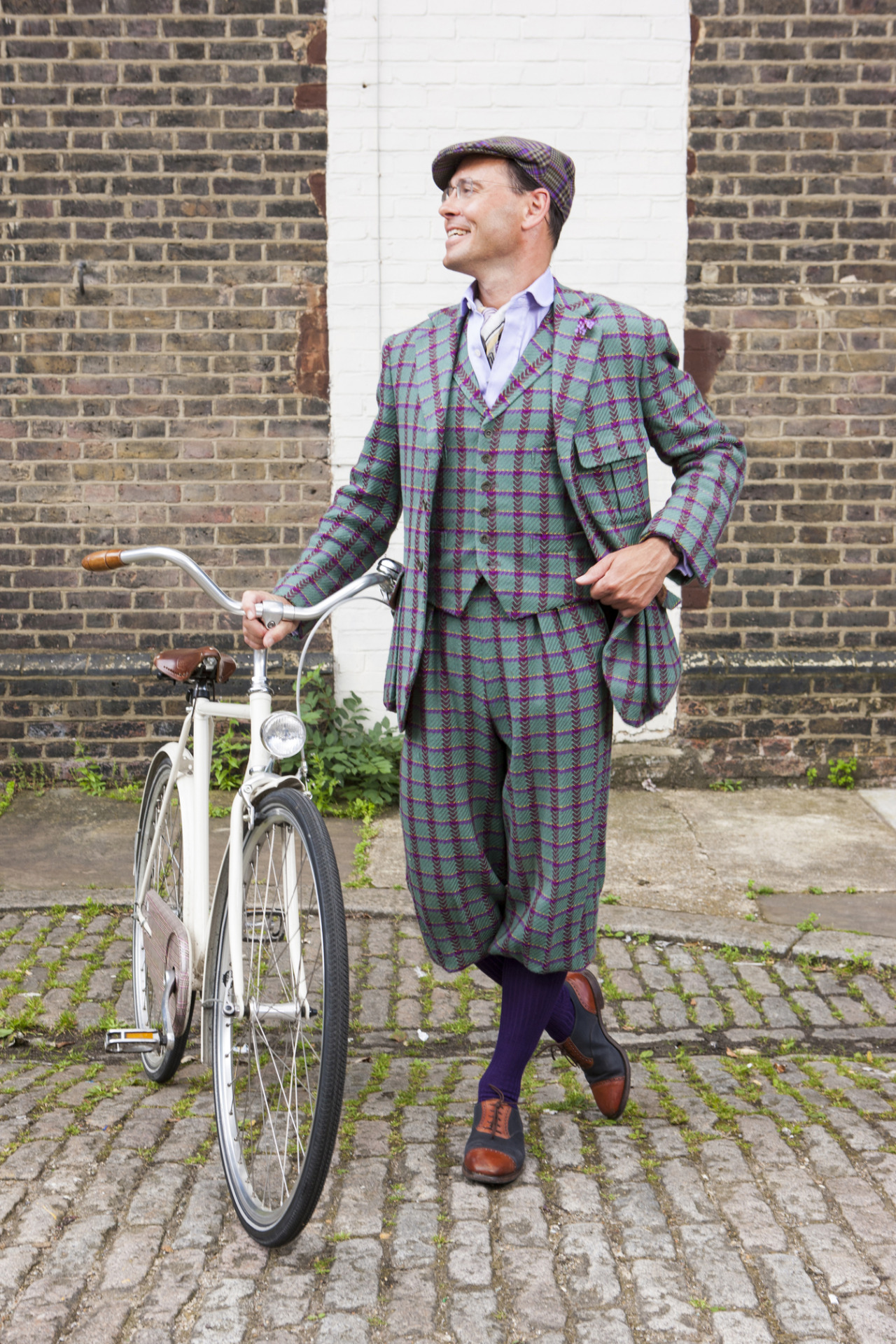 Artist/Rebel/Dandy: Men of Fashion