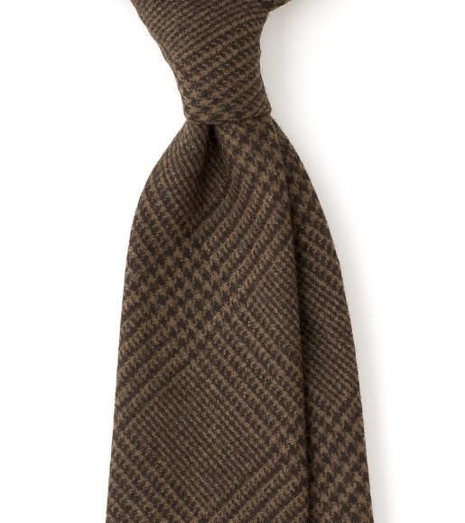 Drake&rsquo;s end-of-season sale has started