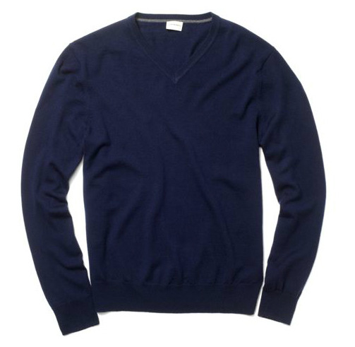It&rsquo;s On Sale: Club Monaco Sweaters