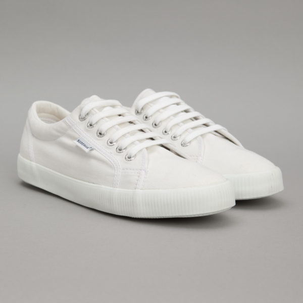 It&rsquo;s On Sale: Superga Shoes
