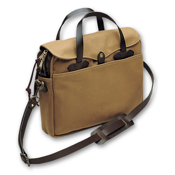 It&rsquo;s On Sale: Filson Briefcases