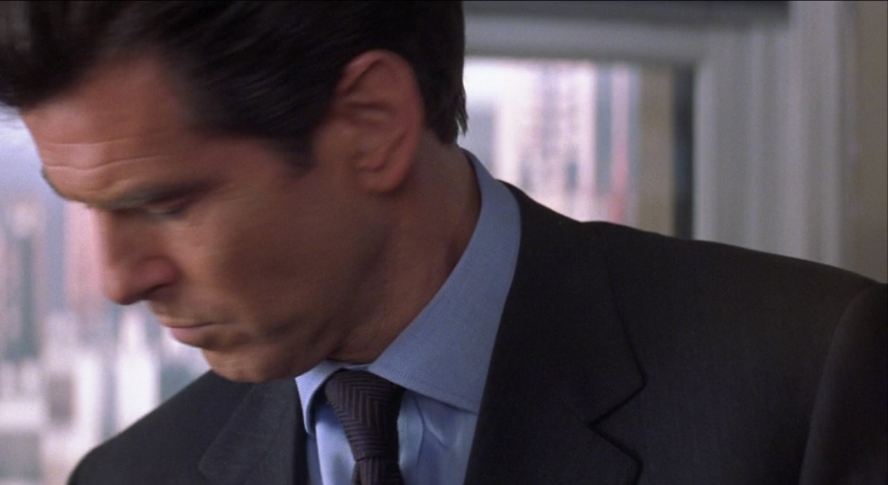 Suits of James Bond blog