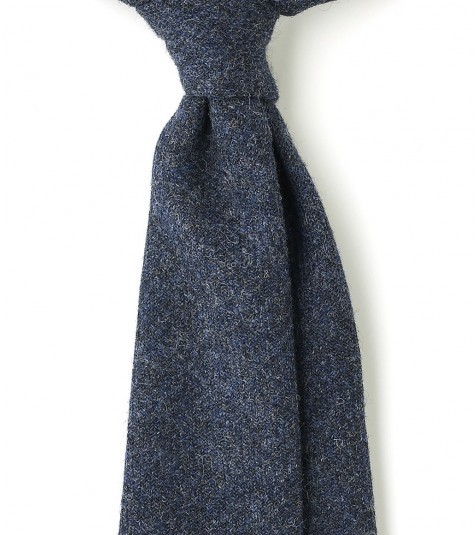 It&rsquo;s On Sale: Drake&rsquo;s Accessories