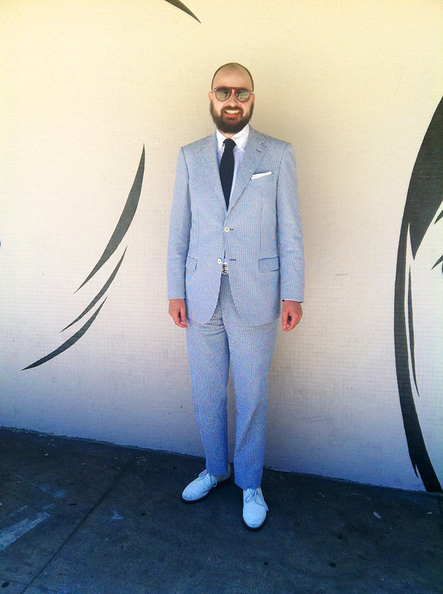 Greeting Summer Head-On