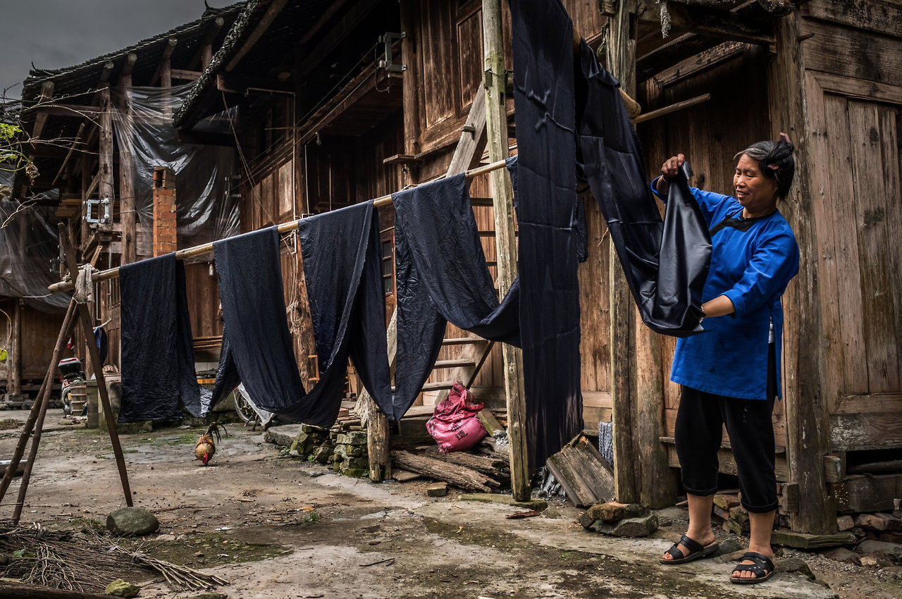 The Art of Indigo Dyeing in China